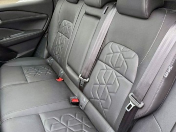 Nissan Qashqai III Crossover Facelifting 1.3 DIG-T MHEV 158KM 2025 Od ręki - Tekna Xtronic 1.3 DIG-T mHEV 158KM / Pakiet BOSE, zdjęcie 10