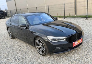 BMW Seria 7 G11-G12 Sedan 730d 265KM 2017 BMW Seria 7 4x4 BMW 730D 265 KM Bezwypadkowy Warszawa 3.0 Diesel, zdjęcie 1