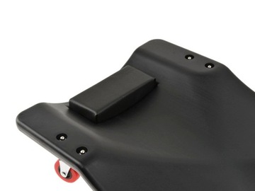 Кушетка для мастерской 6-колесная 36