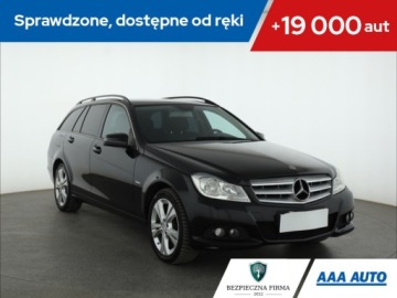 Mercedes Klasa C W204 Kombi T204 1.8 180 CGI BlueEFFICIENCY 156KM 2012 Mercedes C C 180, Automat, Navi, Klima
