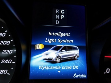 Mercedes Klasa V W447 2023 Mercedes V 300 GWARANCJA 1wł Bezwypad 4-MATIC, zdjęcie 31