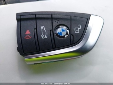 BMW Seria 3 G20-G21 2024 BMW Seria 3 2024r, 330E, Hybrid, 2.0L 2.0 Hybryda 288KM, zdjęcie 13