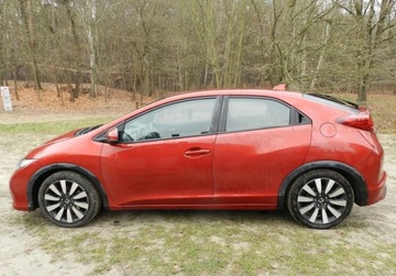 Honda Civic IX Hatchback 5d 1.8 i-VTEC 142KM 2014 Honda Civic sliczna zadbana 1,8 AUTOMAT 1wlascicielka 1.8 Benzyna 142KM, zdjęcie 7