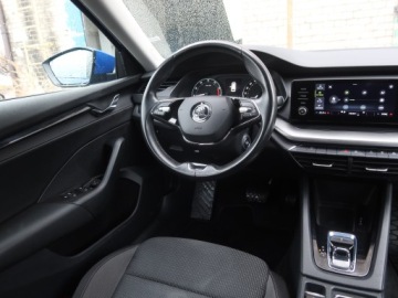 Skoda Octavia IV Liftback 1.0 TSI EVO 110KM 2022 Skoda Octavia 1.0 TSI e-tec, Salon Polska, zdjęcie 6