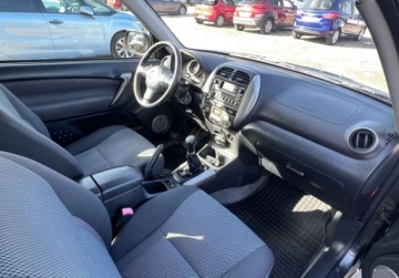 Toyota RAV4 II 2.0 i 16V 150KM 2005 Toyota RAV4 2.0VVT-i 150KM 4x4 Klimatronik Radio CD Stan Bdb OPLACONY 2.0, zdjęcie 16