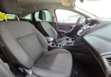 Ford Focus III Sedan Facelifting 1.0 EcoBoost 125KM 2017 Ford Focus 1.0benz 125KM 6b Led Tempomat Grz.Szybafotele PDC Salon Polska, zdjęcie 14