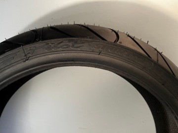 Шина MICHELIN PILOT SPORT 120/70ZR17 передняя M/C 58W TL, 2003 г.в.