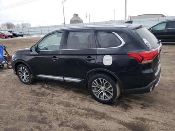 Mitsubishi Outlander III 2017 Mitsubishi Outlander 2017 MITSUBISHI OUTLANDER..., zdjęcie 2