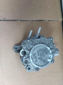 AUDI A4 B7 2.0 TDI 03G146209 POMPA PALIWA BOSCH