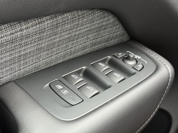 Volvo XC60 II Crossover Plug-In Facelifting 2.0 T6 350KM 2023 Volvo XC 60 T6 Plug-In Hybrid | AWD | Core | FV23%, zdjęcie 27