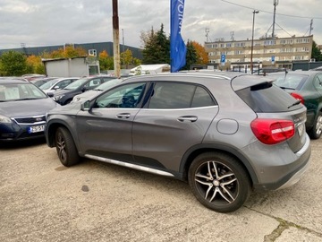 Mercedes GLA I Off-roader 1.5 180 CDI 109KM 2016 Mercedes-Benz GLA 1.5 Diesel 110KM, zdjęcie 5