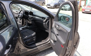 Ford Kuga III 2020 Ford Kuga Tempomat, Nawigacja, Grzane Fotele, Czujniki Kamera, Ekran HUD., zdjęcie 15