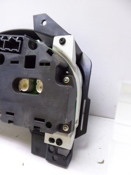 CALIBER 06-11 PŘÍSTROJOVÁ DESKA BUDÍKY 2.0 CRD BWD