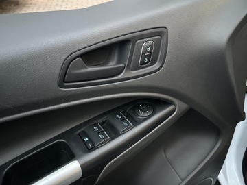 Ford Transit Connect II VAN 1.5 TDCi 120KM 2018 Ford Transit Connect 1.5 TDCi 120KM Rozpoznawanie, zdjęcie 25