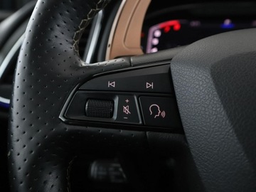 Seat Leon III CUPRA 5d Facelifting 2.0 TSI Start&amp;Stop 290KM 2019 Seat Leon automat 290KM full LED panorama DCC, zdjęcie 31