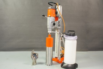 Буровая установка Husqvarna DM430 с резервуаром для воды