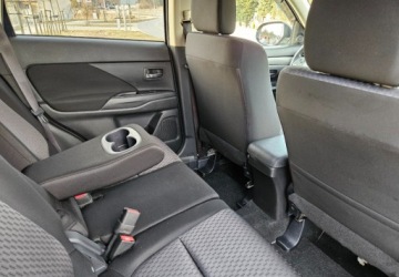 Mitsubishi Outlander III 2013 Mitsubishi Outlander 2.0 150kKM Czujniki Parkowania Alufelgi Ks.Serwisowa, zdjęcie 9