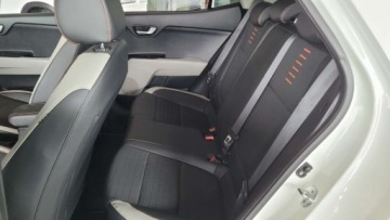 Kia Stonic I Crossover 1.0 T-GDI 120KM 2018 Kia Stonic STONIC 120KM Bi-Color Navi Niski przebieg MOZLIWA ZAMIANA 120KM, zdjęcie 29