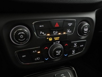 Jeep Compass II SUV 1.4 Multiair 170KM 2018 Jeep Compass 4x4 automat półskóra panorama navi, zdjęcie 26