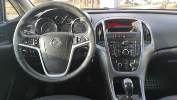 Opel Astra J GTC 1.4 100KM 2014 Opel Astra Krajowy, książka serwisowa., zdjęcie 7