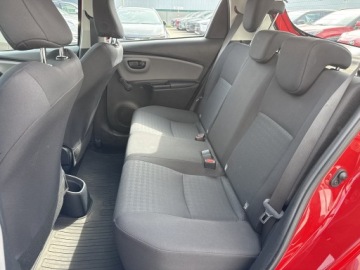 Toyota Yaris III Hatchback 5d Facelifting 2017 1.5 Dual VVT-iE 111KM 2017 Toyota Yaris 1,5-Dual-VVT-iE III (2011-2019) 1,5-D, zdjęcie 11