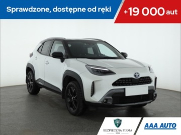Toyota 2022 Toyota Yaris Cross 1.5 VVT-iE, Salon Polska