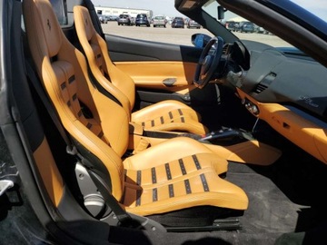 Ferrari 2018 Ferrari 488 Spider 2018 3.9l 3.9 Benzyna 661KM, zdjęcie 10