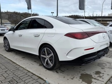 Mercedes CLA C118/X118 2026 MERCEDES-BENZ CLA 200 AMG Line Sedan 1.5 (163KM) 2026, zdjęcie 2