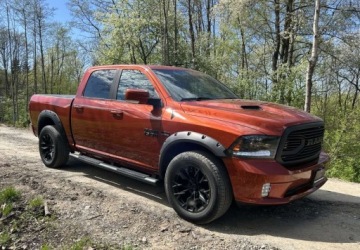 Dodge Ram IV 5.7 V8 390KM 2017 Dodge RAM Dodge RAM 5.7 Benzyna 390KM, zdjęcie 1