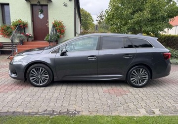 Toyota Avensis III Wagon Facelifting 2015 1.8 Valvematic 147KM 2017 Toyota Avensis 1,8 147KM Xenon Climatronic NAVI Kamera LED ASO Dla wymagaj, zdjęcie 1