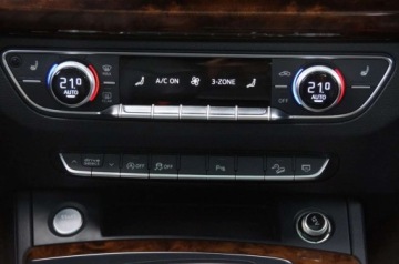 Audi Q5 II SUV 2.0 TDI 190KM 2017 Audi Q5 2.0 TDI CR 190 KM 4x4, Virtual, Navi, Kamera, Full LED, Hak, GWARA, zdjęcie 17