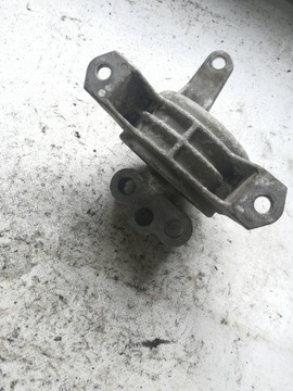 4325 OPEL ZAFIRA B ULOŽENÍ MOTORU 90539246