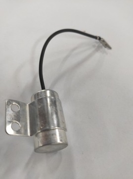 КОНДЕНСАТОР М-72 К-750 УРАЛ ДНЕПР