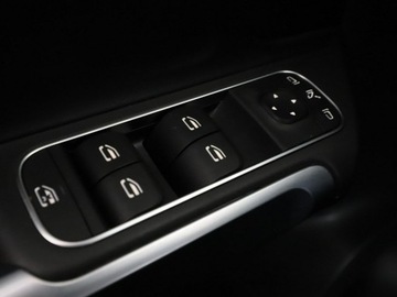 Mercedes GLB SUV 2.0 200d 150KM 2023 Mercedes GLB FV23% Progressive 4Matic Navi Kamera, zdjęcie 37