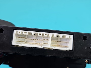 KONZOLA PANEL VENTILACE HYUNDAI TRAJET 97250-3AXXX