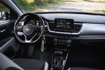Kia Stonic Crossover Facelifting 1.0 T-GDI 100KM 2021 Kia Stonic 1.0 T-GDI, Salon Polska, Serwis ASO, zdjęcie 2