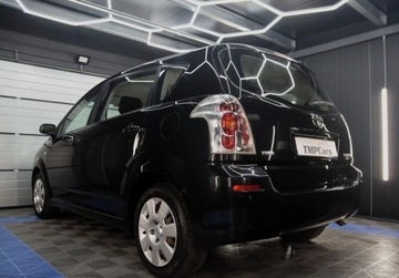 Toyota Corolla Verso E120 1.8 VVT-i 130KM 2007 Toyota Corolla Verso 1.8 benzyna 7 miejsc Klimatronic 1.8 Benzyna 129KM, zdjęcie 3