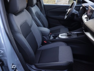 Nissan Qashqai III Crossover Facelifting 1.3 DIG-T MHEV 158KM 2025 Nissan Qashqai 1.3 DIG-T MHEV, 1. Właściciel, zdjęcie 8