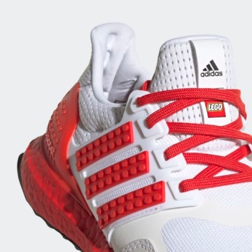 СПОРТИВНАЯ ОБУВЬ ADIDAS ULTRABOOST LEGO DNA 38