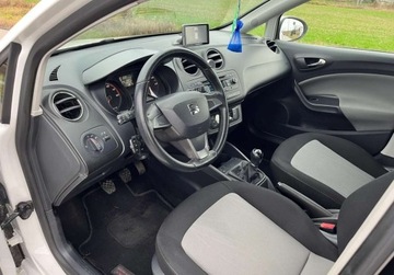 Seat Ibiza IV SportTourer Facelifting 1.2 TSI 105KM 2014 Seat Ibiza 1,2 BenzGaz, 105 KM, Zarejestrowany 1.2 BenzynaLPG 105KM, zdjęcie 7