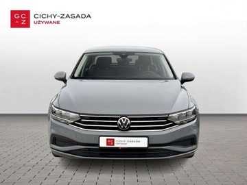 Volkswagen Passat B8 Variant Facelifting 1.5 TSI EVO 150KM 2022 Volkswagen Passat FV23 LED Salon PL APP-Connect od Dealera 1.5 Benzyna, zdjęcie 1