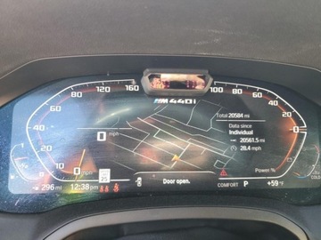 BMW Seria 4 G22-23-26 2022 BMW Seria 4 2022, 3.0L, 4x4, M440XI, po gradobiciu 3.0 Benzyna 382KM, zdjęcie 9