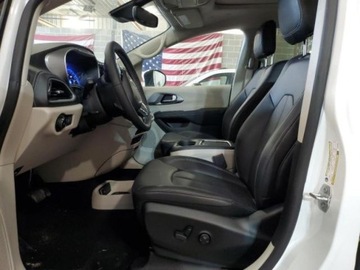 Chrysler Pacifica II 2023 Chrysler Pacifica 2023, Touring L FWD, 3.6 L, 700 km przebiegu , od ubezp, zdjęcie 6