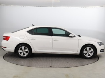 Skoda Superb III 2019 Skoda Superb 1.6 TDI, Automat, Navi, Klima, zdjęcie 5
