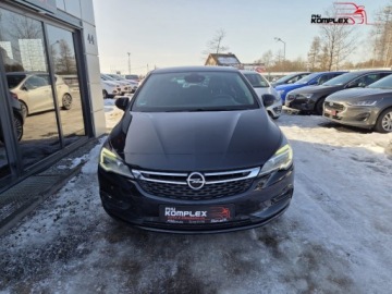 Opel Astra J GTC 1.6 CDTI Ecotec 110KM 2016 Opel Astra 1.6 CDTI 110KM Led Navi Apple CarPlay Serwis Aso Gwarancja 1.6, zdjęcie 2