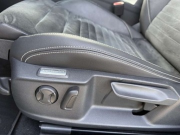 Volkswagen Passat B8 Variant Facelifting 2.0 TDI 190KM 2020 Volkswagen Passat Elegance 2.0TDI 150KM DSG Kamera360 NiskiPrzebieg SalonP, zdjęcie 11