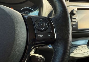 Toyota Yaris III 2018 Toyota Yaris OFERTA BLACK WEEK 1.5 Hybrid 75KM CVT Premium Salon PL 1.5, zdjęcie 17