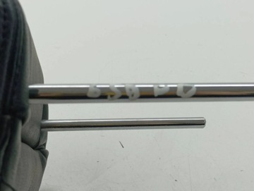 TOYOTA AVENSIS T250 2004 PRAVÁ STRANA PODHLAVNÍK SEDADLA PŘEDNÍHO