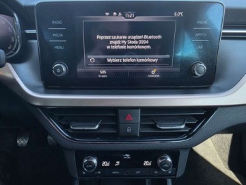 Skoda Kamiq Crossover 1.0 TSI 110KM 2022 Skoda Kamiq 1.0TSI 110KM Style Pakiet Comfort Pakiet promocyjny Tech Serwi, zdjęcie 18