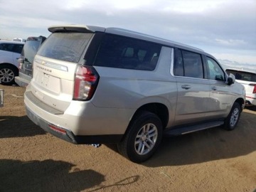 Chevrolet Suburban GMT900 2023 Chevrolet Suburban 2023, 5.3L, 4x4, K1500 LT, od ubezpieczalni, zdjęcie 2